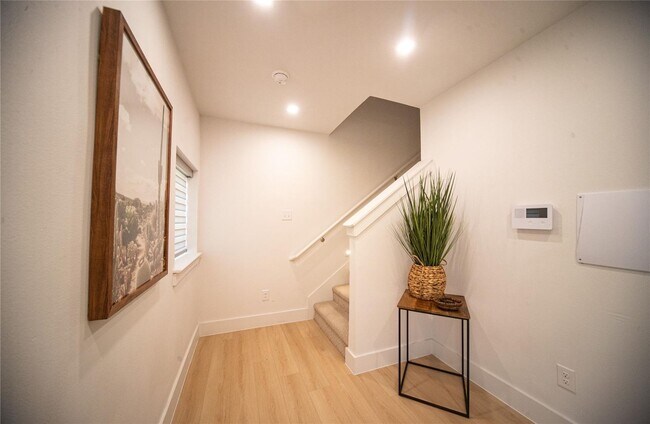 236 Urbane Crst Dr Unit 236 Urbane Crest Drive