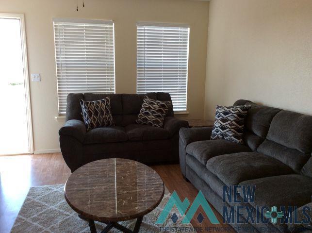 Photo - 129 Townsgate Plaza