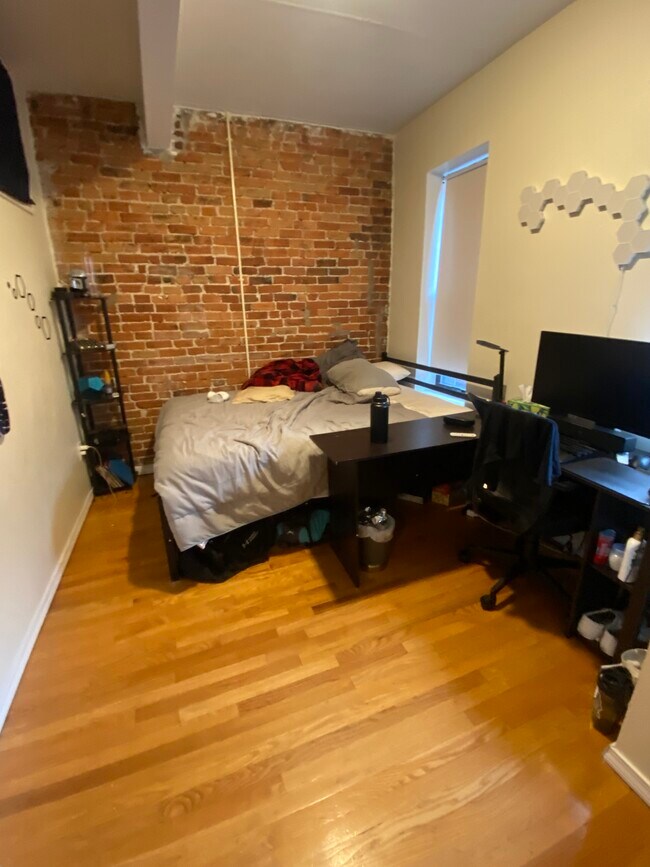 Photo - 307 Huntington Ave