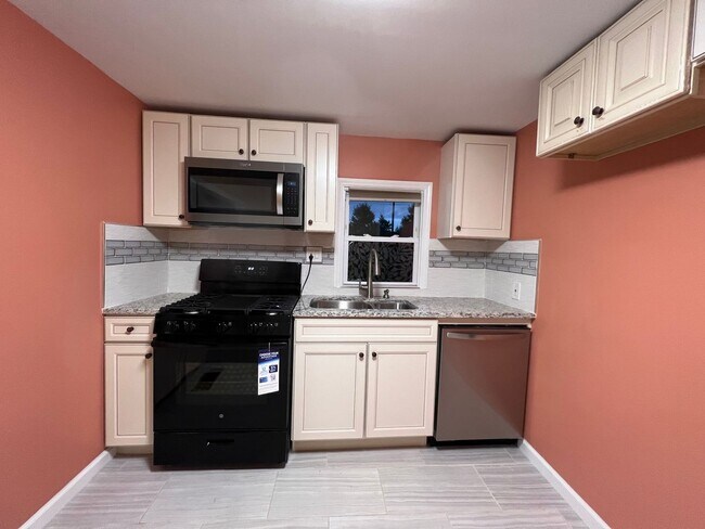 Photo - 117 Barbee Rd