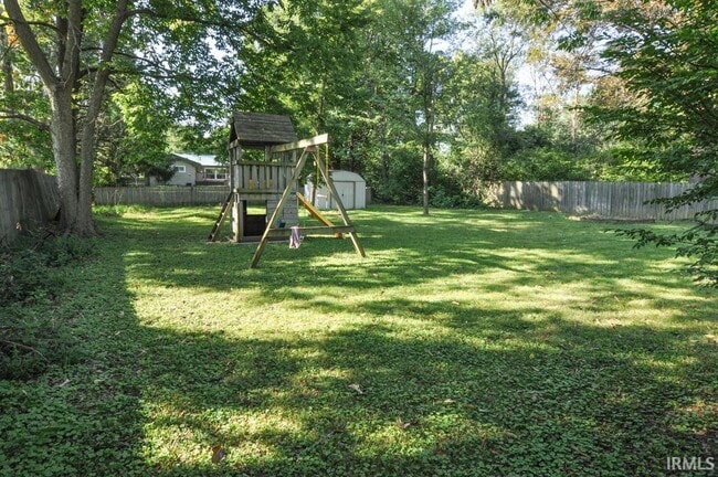 Photo - 721 Princess Dr