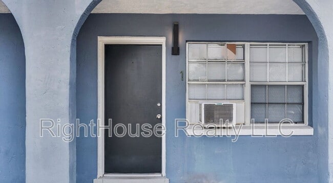 Photo - 601 State Ave Unit Apt 1