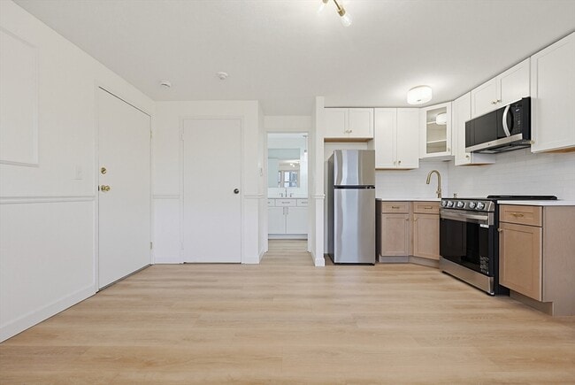 Photo - 340 Main St Unit 206