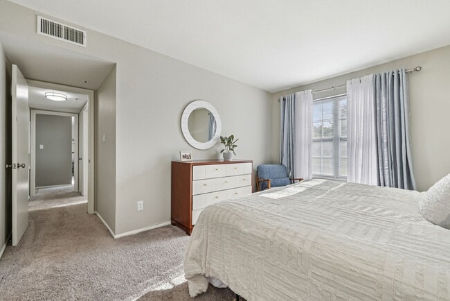 Photo - The Village at Elkridge