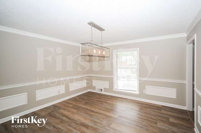 Photo - 7006 Loddon Cove