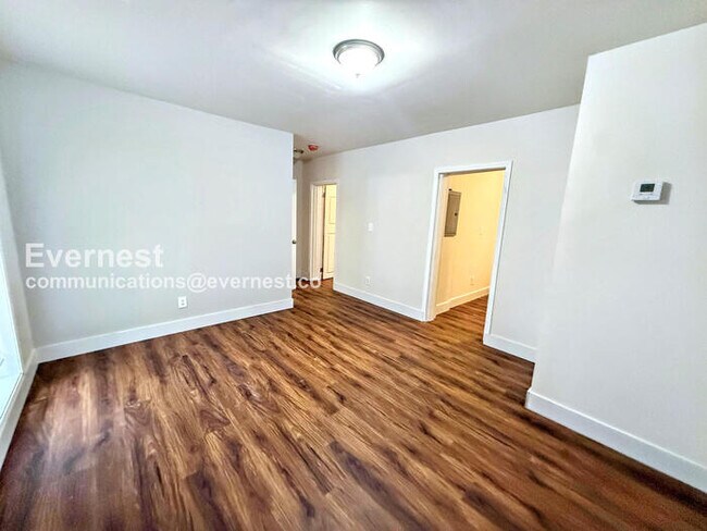 Photo - 205 9th Ave W Unit 205