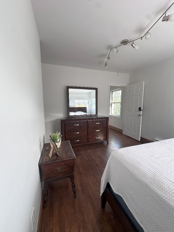 Photo - 303 N Delphine Ave