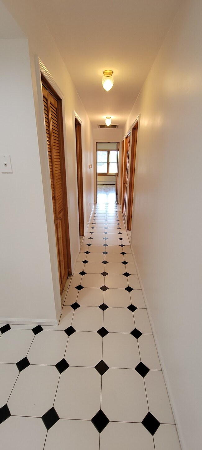 Photo - 64 70th St Apartments Unit 2