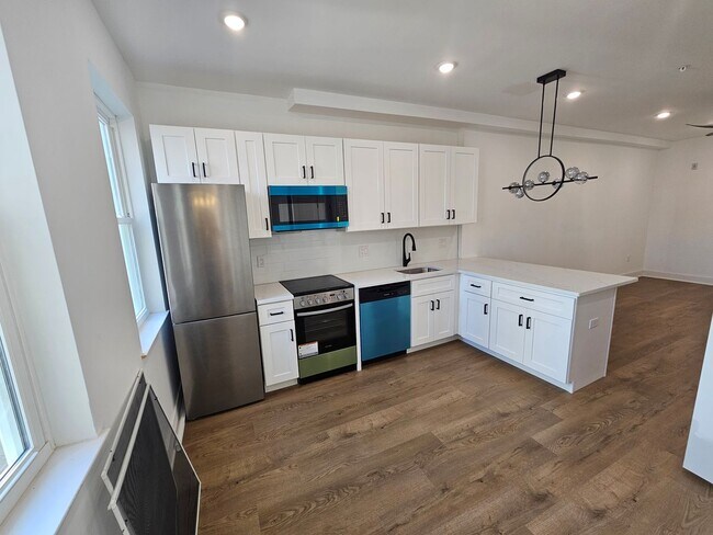 Photo - 2234 Frankford Ave Unidad 1