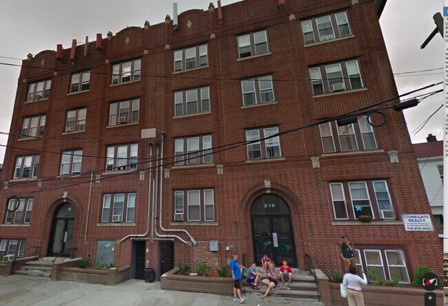 Photo - 238 Garfield Ave