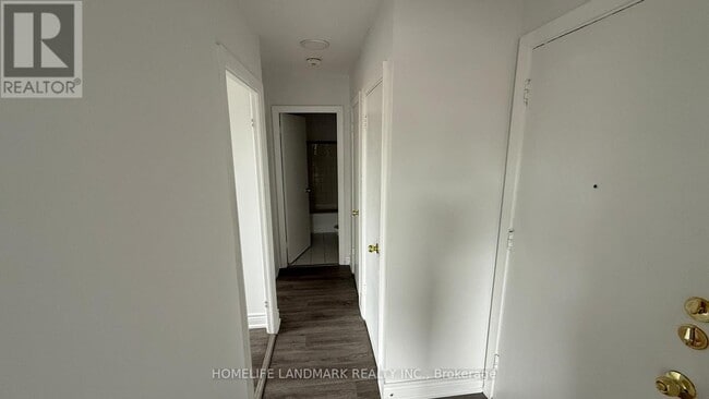 Photo - 676 Mt Pleasant Rd Unit 206