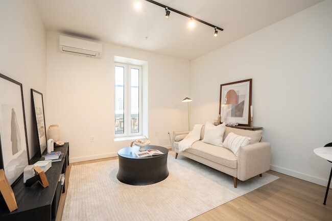 Photo - 328 Pacific Ave Unidad 102