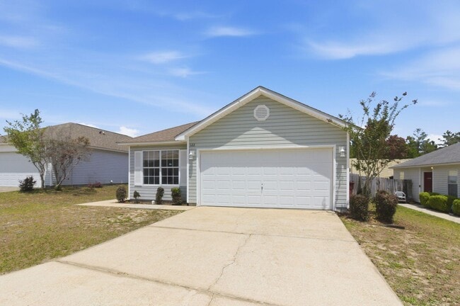 Photo - 122 Nivana Dr