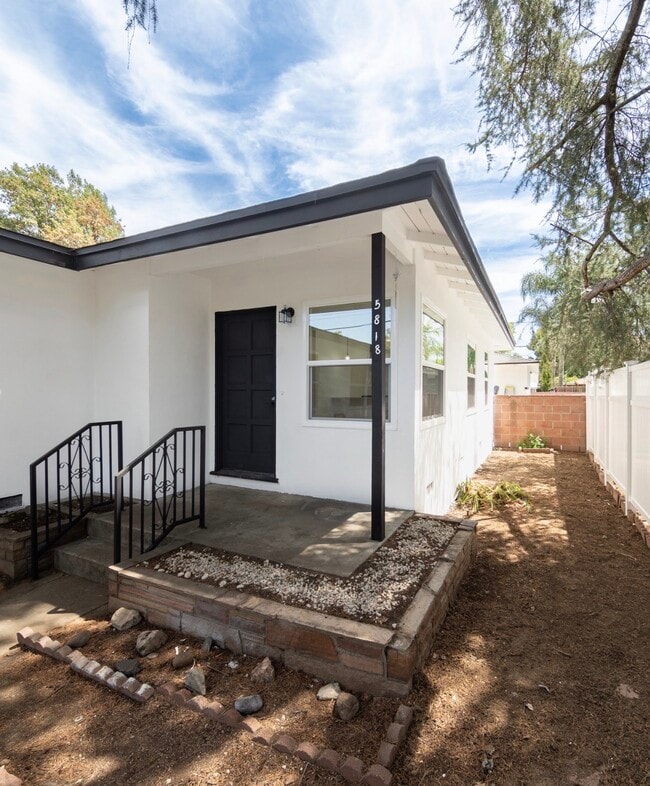 Building Photo - 5818 Kester Ave Rental