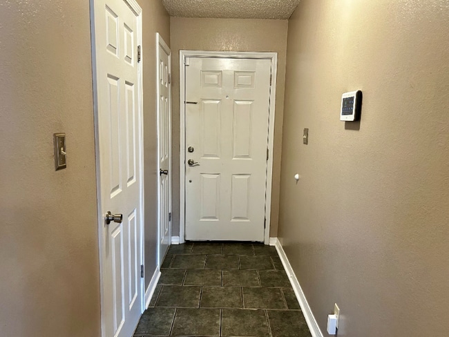 Photo - 1907 Cottonwood St