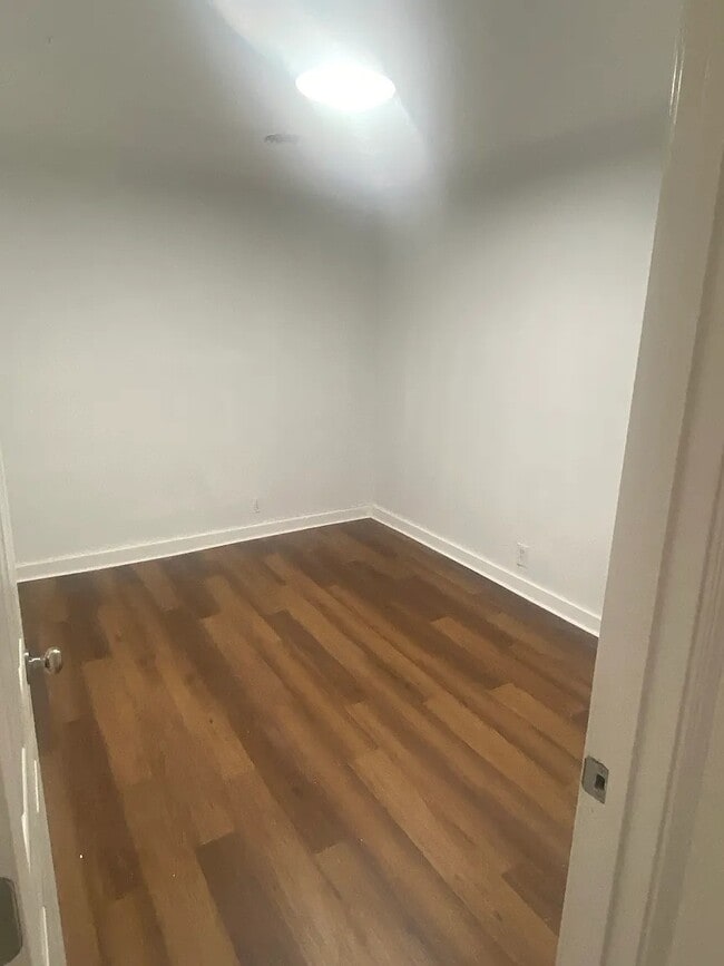 Photo - 1529 Basin St