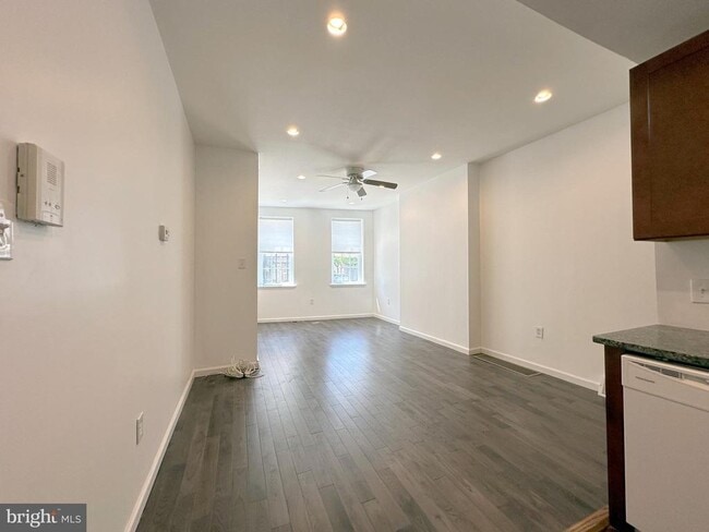 Building Photo - 545 Christian St