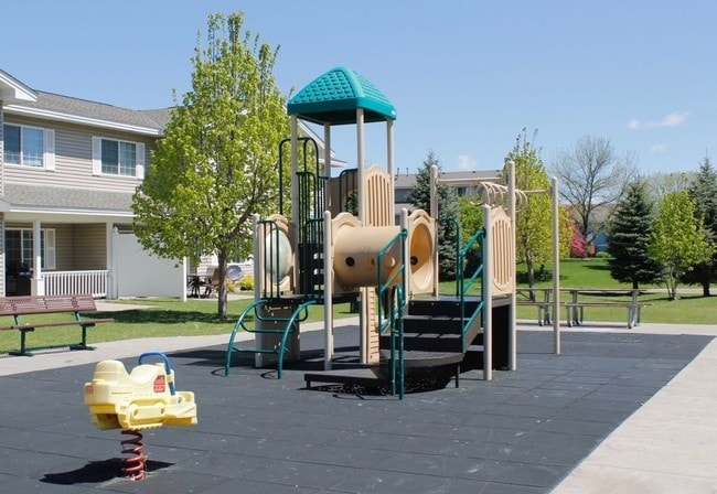 North Pointe Townhomes