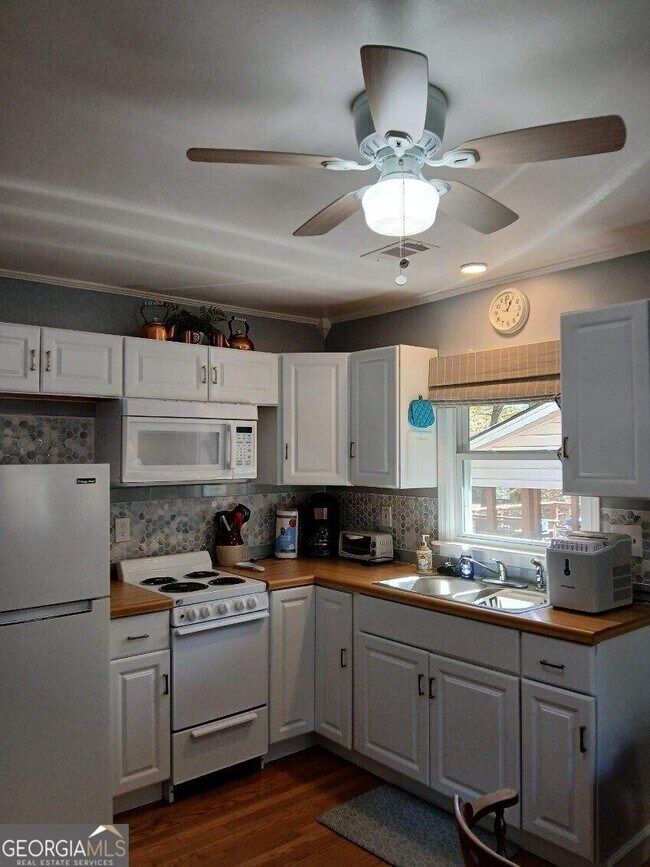 Photo - 1385 Linkwood Ln