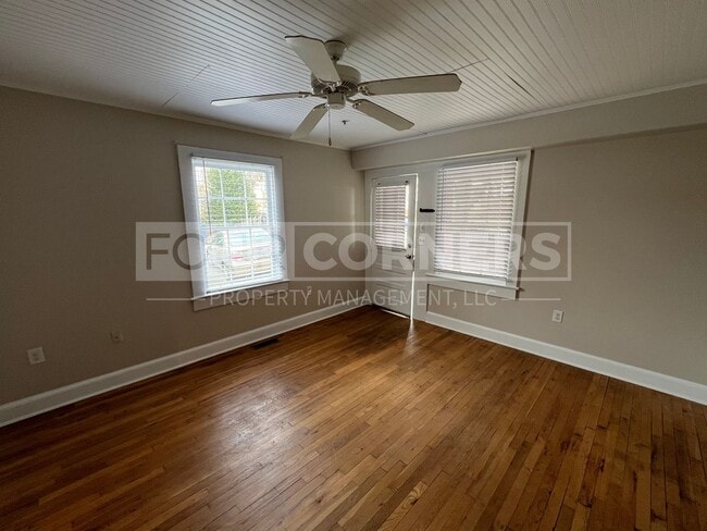 Photo - Beautiful 1 Bedroom 1 Bath Apartment Unit 122