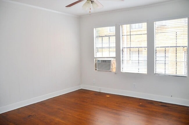 Photo - Drake and Madrid