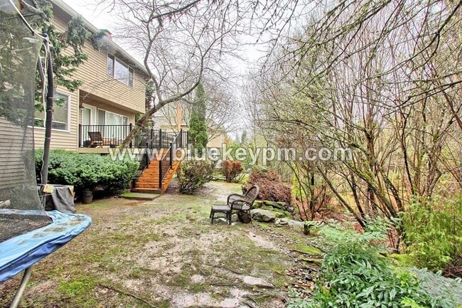 Photo - 5 Bed, 2.5 Baths Luxury Home in Murrayhill Near Cooper Mtn Parks