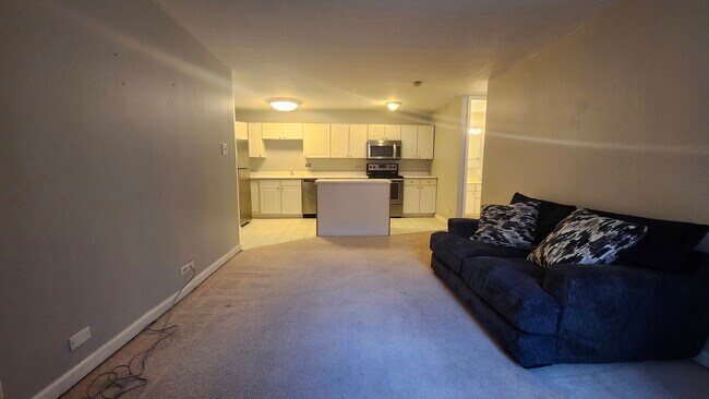 Photo - 1339 N Dearborn St Unit 4C