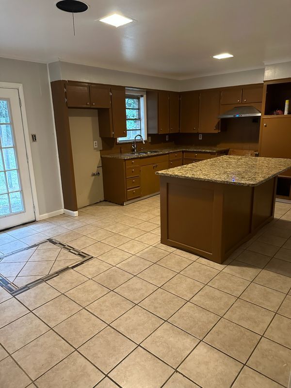 Photo - 2319 Houston St