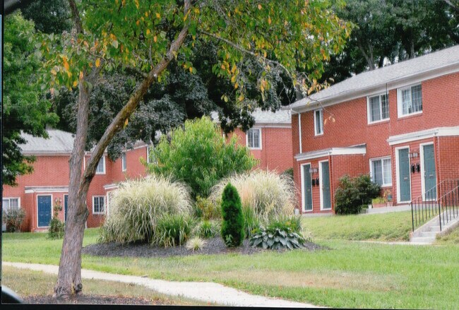 Photo - 452 Middle Tpke W Unit 45 U