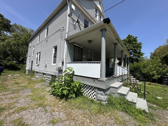 Photo - 884 E 150th St Unit 884 E 150th