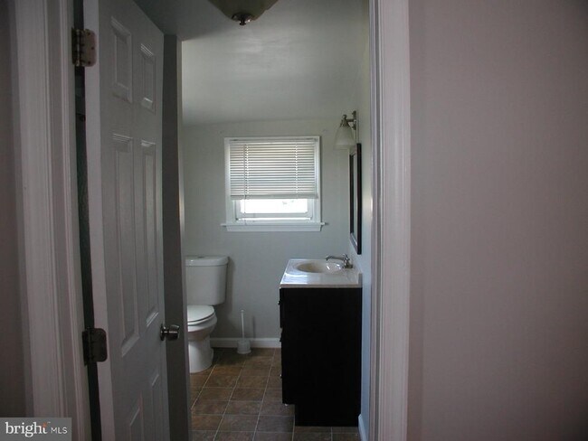 Photo - 191 W Cohawkin Rd