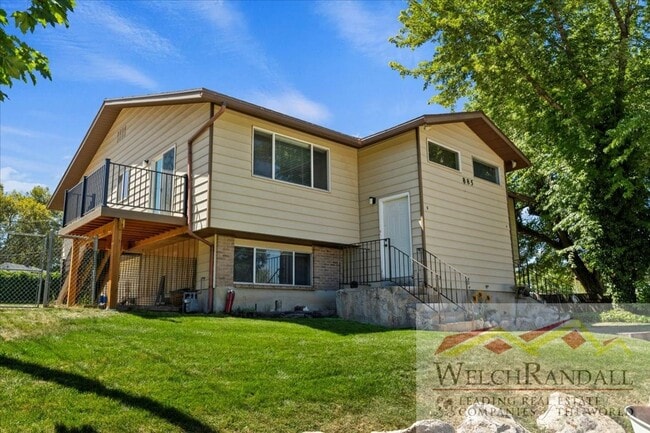 Building Photo - 2 Bedroom 1 Bath Ogden Duplex Rental