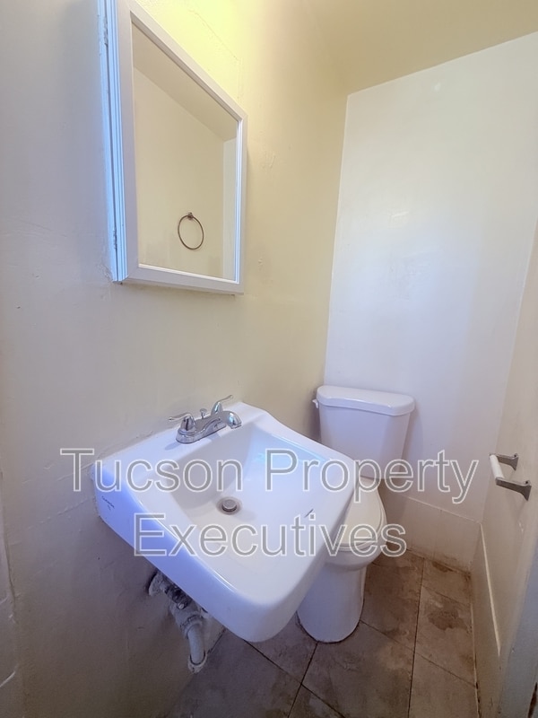 Photo - 3274 E Benson Hwy