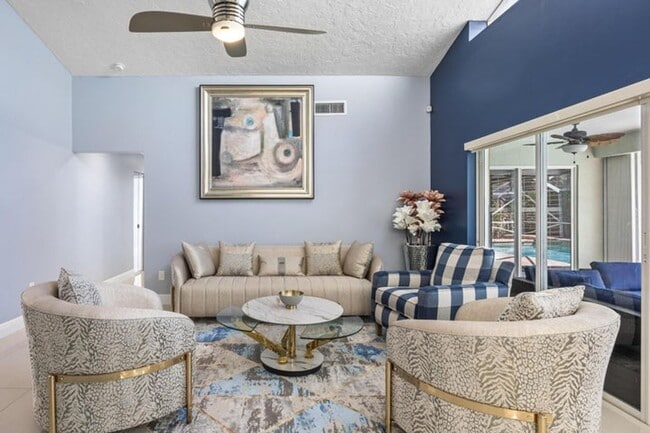 Photo - 13525 Brixham St