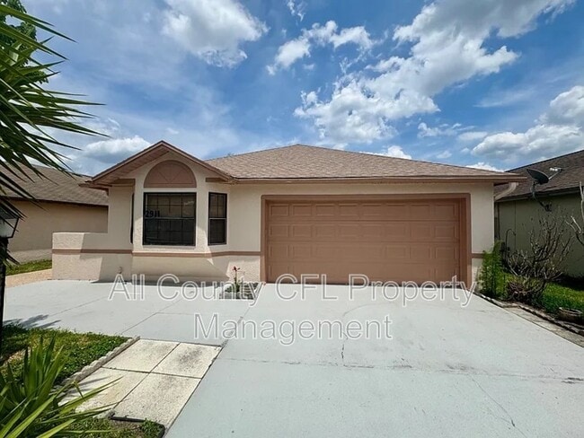 Photo - 2911 Woolridge Dr