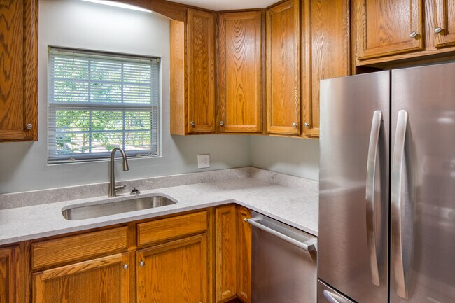 Photo - 9 Morningside Dr