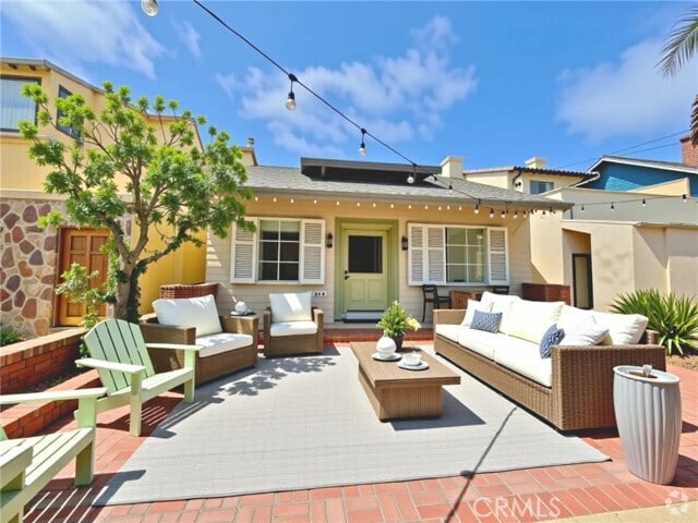 Building Photo - 25 9th St Rental