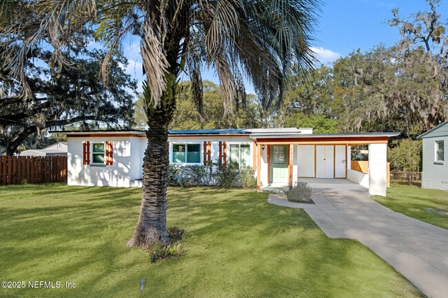 Building Photo - 1503 Broome St