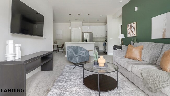 5020 James Bradley Lee Wy Unit 7010-207