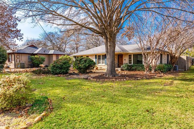 Photo - 2129 Elmwood Blvd