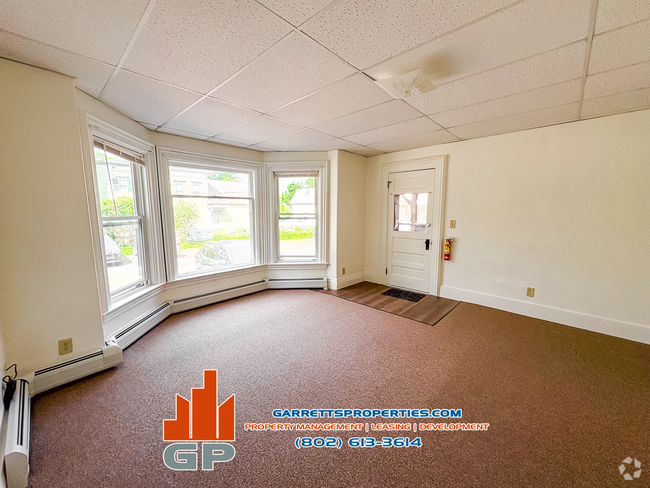 Building Photo - 10 Loomis St Unit 10 Loomis St  102 Rental