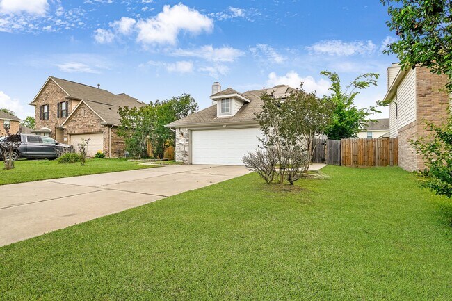 Photo - 18436 Sunrise Pines Dr