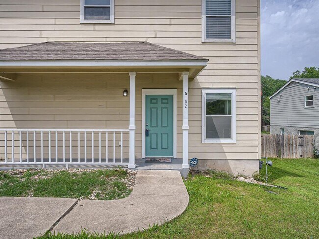 Photo - 6102 Reicher Dr