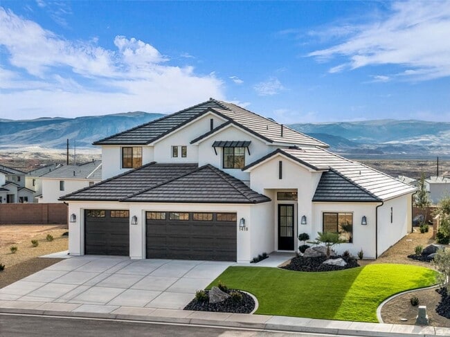 Photo - Stunning 6 Bedroom Home in St. George!