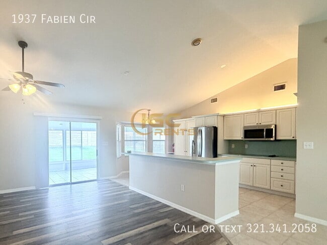 Photo - 1937 Fabien Cir