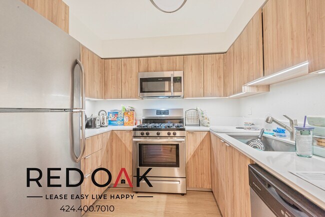 Photo - ~$275 OFF Each Month~ Welcoming Private Be... Unidad 164B