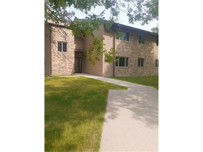 Building Photo - 303 1st St SW