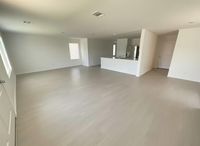 Living Room - 259 Ottawa Way