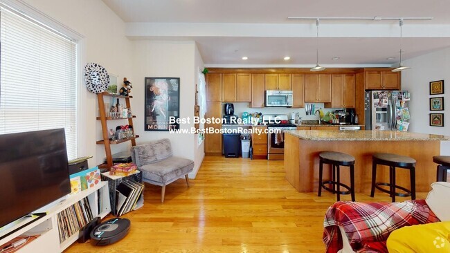 Building Photo - 23 Porter St Rental
