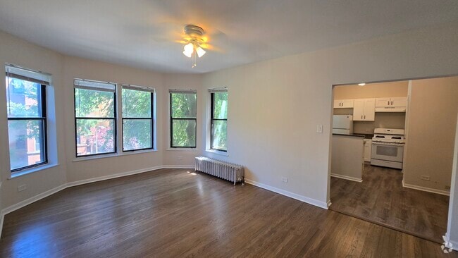 Building Photo - 7722 N Marshfield Ave Rental